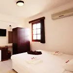 Otel Golden Sunset