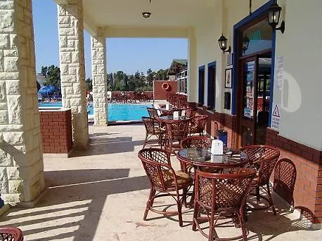 Golden Sunset טורגוטריס